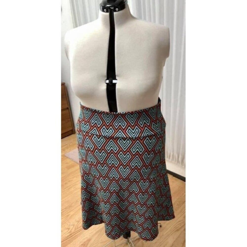 Lularoe Azure chevron print skirt. Size 3x.